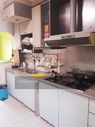 Blk 321 Tampines Street 33 (Tampines), HDB 4 Rooms #201518102